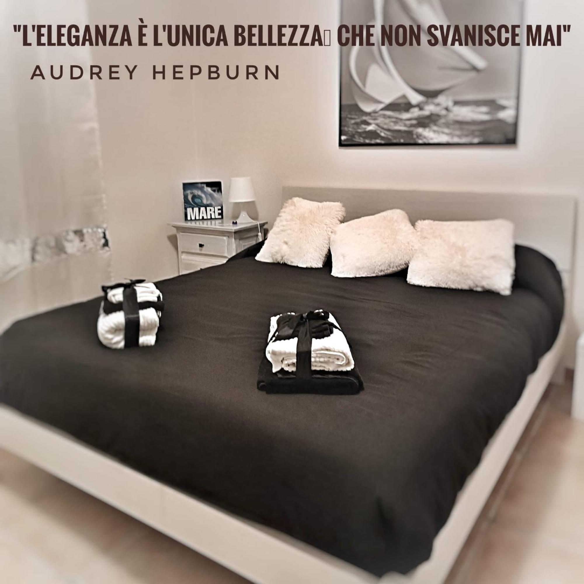 La Terrazza Sul Reno - In Pieno Centro-Due Passi Da Villa Chiara - Comodo Unipol Arena Casalecchio Di Reno Bagian luar foto